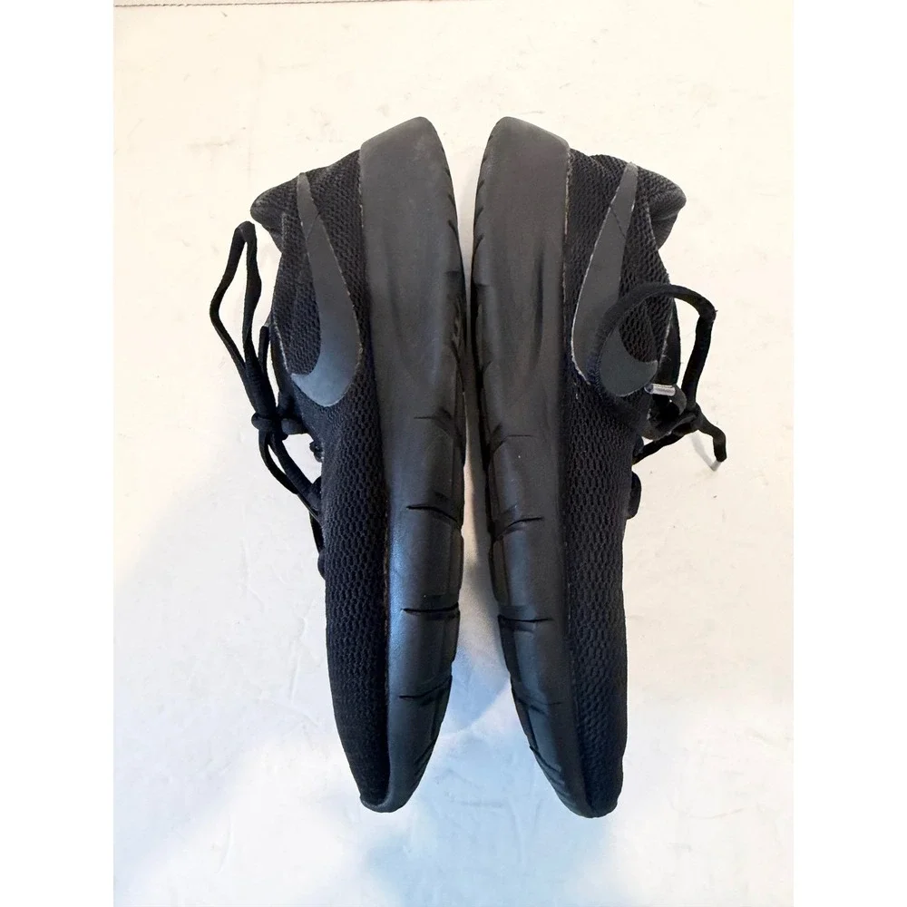 Nike Revolution 4 Running Black 818381-001 Sneaker Shoes Kids 6.5Y‎